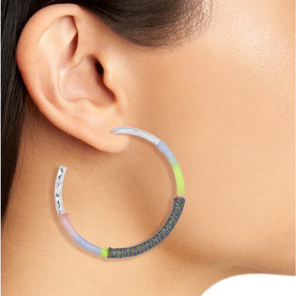 New Kendra Scott Masie hoop earrings - Picture 3 of 5